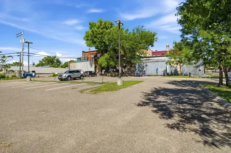 871 Payne Avenue Saint Paul MN 55130