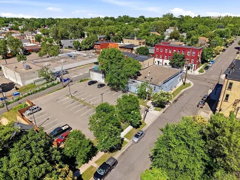 871 Payne Avenue Saint Paul MN 55130