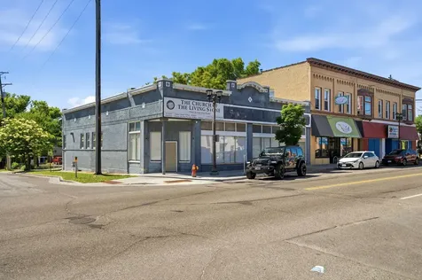 871 Payne Avenue Saint Paul MN 55130