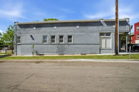 871 Payne Avenue Saint Paul MN 55130