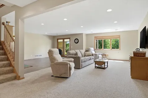 13410 Superior Drive Rogers MN 55374