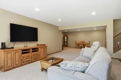 13410 Superior Drive Rogers MN 55374