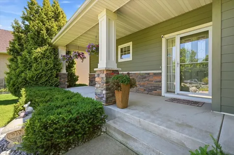 13410 Superior Drive Rogers MN 55374