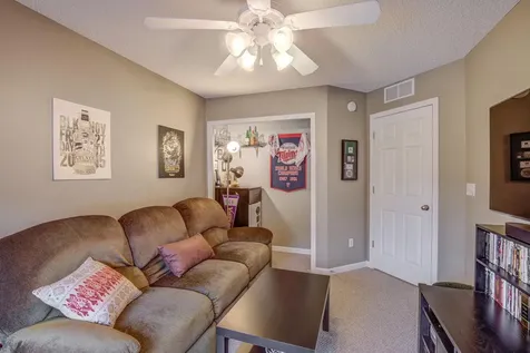 1634 Woodlynn Avenue Maplewood MN 55109