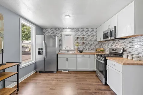 654 Winslow Avenue Saint Paul MN 55107