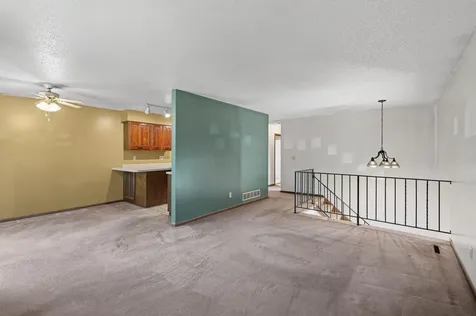 3915 Gershwin Avenue N Oakdale MN 55128