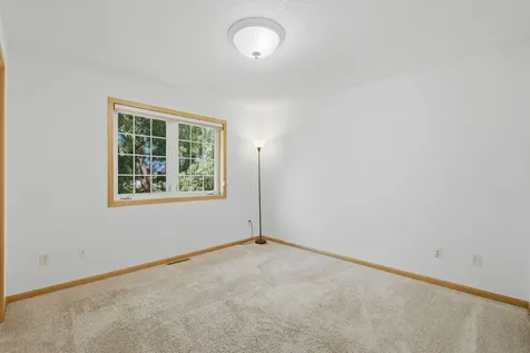 5546 Malibu Drive Edina MN 55436