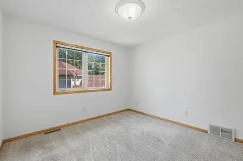 5546 Malibu Drive Edina MN 55436