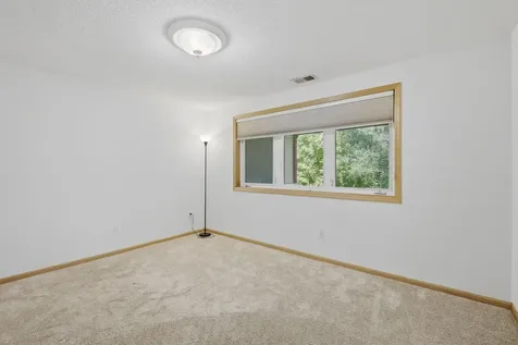 5546 Malibu Drive Edina MN 55436