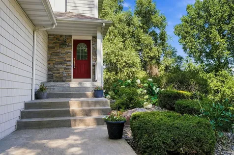 5546 Malibu Drive Edina MN 55436