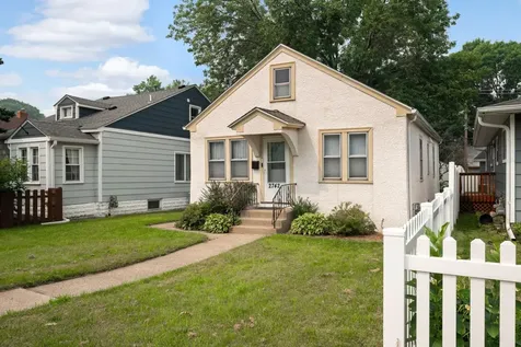 2742 Grand Street NE Minneapolis MN 55418