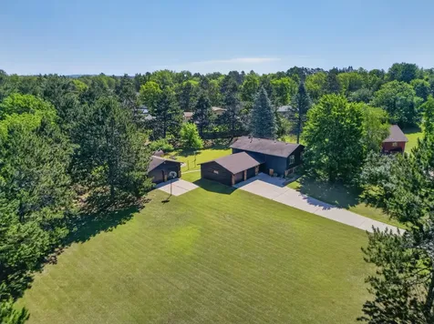 307 NE 10th Street Circle Grand Rapids MN 55744