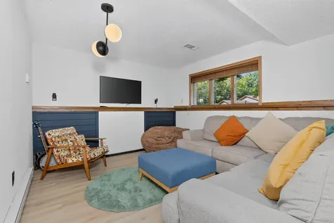 307 NE 10th Street Circle Grand Rapids MN 55744