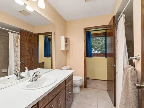 10980 N Shore Road Waconia MN 55387