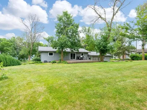 10980 N Shore Road Waconia MN 55387