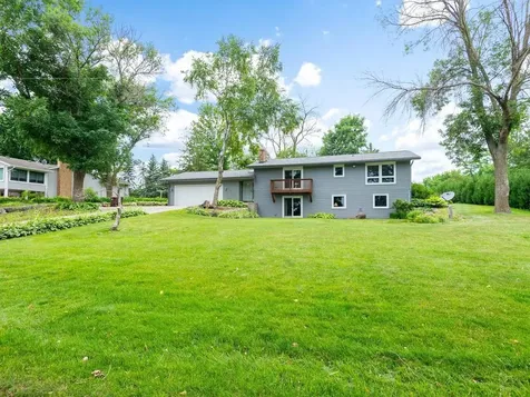 10980 N Shore Road Waconia MN 55387