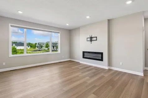 4517 Lotus Drive Minnetrista MN 55331