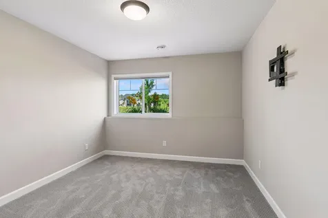 4517 Lotus Drive Minnetrista MN 55331