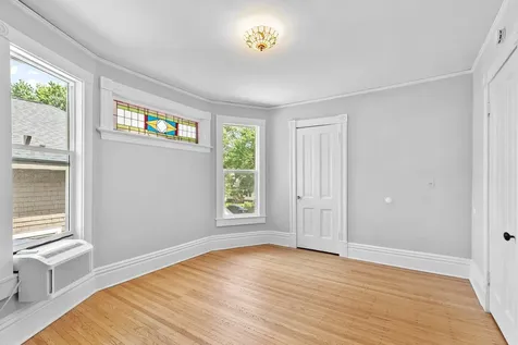 1323 Lincoln Avenue Saint Paul MN 55105