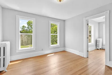 1323 Lincoln Avenue Saint Paul MN 55105