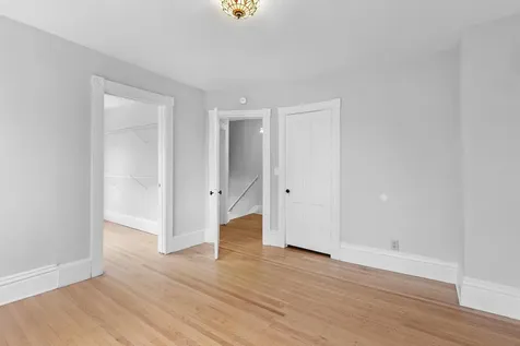 1323 Lincoln Avenue Saint Paul MN 55105