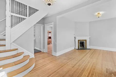 1323 Lincoln Avenue Saint Paul MN 55105