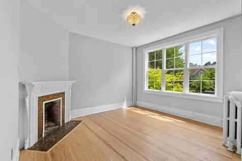 1323 Lincoln Avenue Saint Paul MN 55105