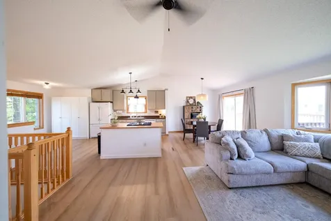 617 Emerson Avenue N Montrose MN 55363