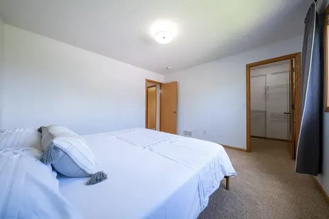617 Emerson Avenue N Montrose MN 55363