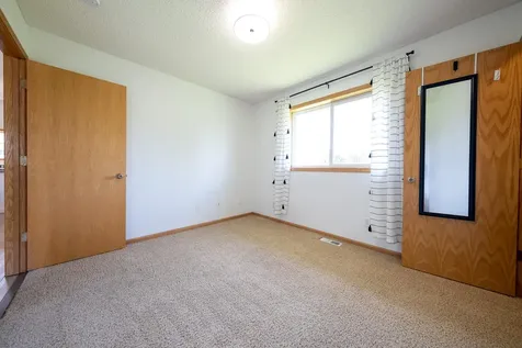 617 Emerson Avenue N Montrose MN 55363