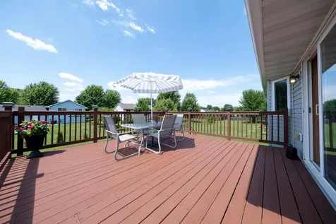 617 Emerson Avenue N Montrose MN 55363