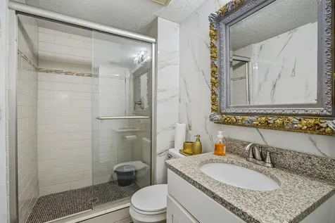 8445 Morgan Lane Eden Prairie MN 55347