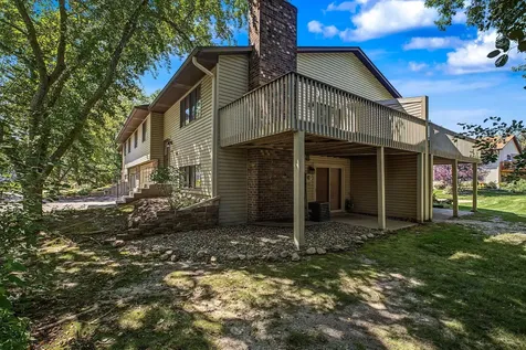 8445 Morgan Lane Eden Prairie MN 55347