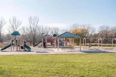 8445 Morgan Lane Eden Prairie MN 55347