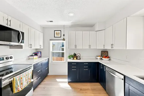 397 Thomas Avenue Saint Paul MN 55103