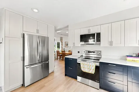 397 Thomas Avenue Saint Paul MN 55103