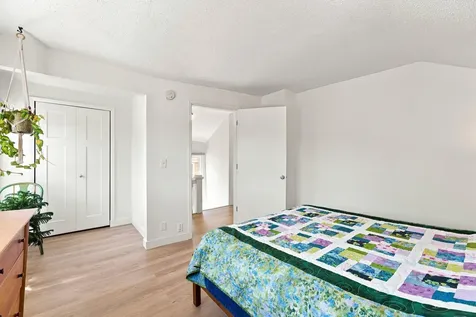 397 Thomas Avenue Saint Paul MN 55103