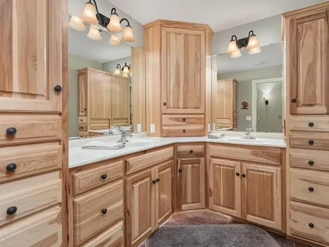 10820 Windmill Drive Corcoran MN 55374