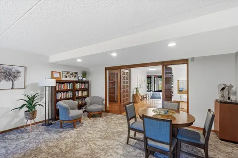 2455 Londin Lane E Maplewood MN 55119