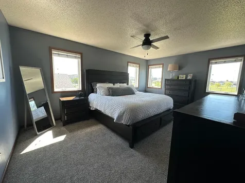 4893 Lavonne Court S Fargo ND 58104