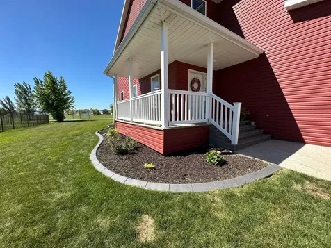 4893 Lavonne Court S Fargo ND 58104