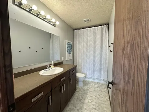 4893 Lavonne Court S Fargo ND 58104