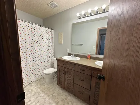 4893 Lavonne Court S Fargo ND 58104