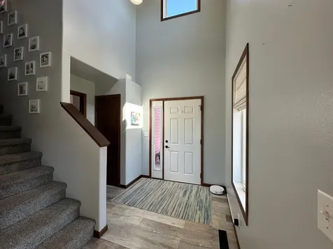 4893 Lavonne Court S Fargo ND 58104