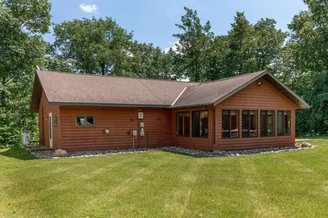 1704 Timber Lane Cushing MN 56443