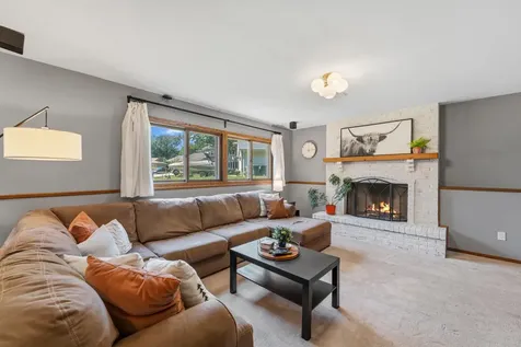9529 Tyler Street NE Blaine MN 55434