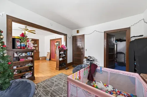 2125 N 6th Street Minneapolis MN 55411