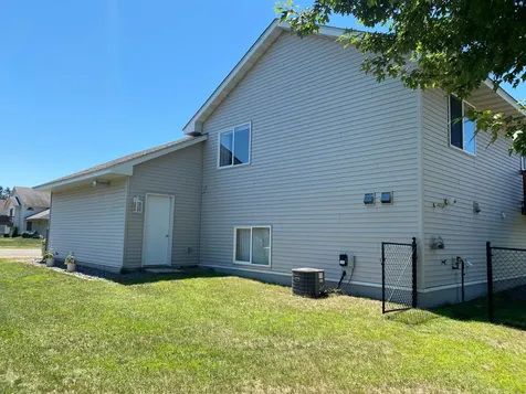 1404 Meadow View Drive Princeton MN 55371