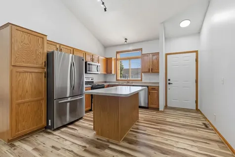 1523 Balinese Street Shakopee MN 55379