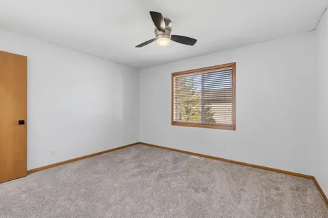 1523 Balinese Street Shakopee MN 55379